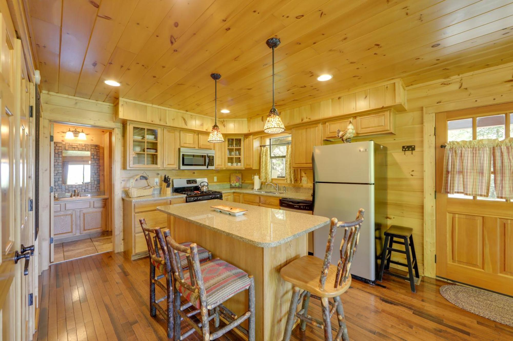Bryson City Cabin With Hot Tub And Mountain Views! Kültér fotó